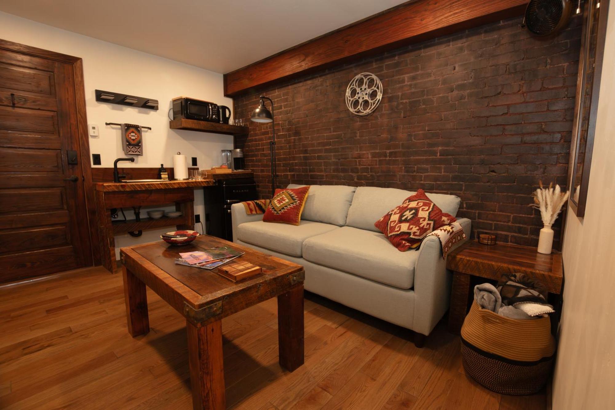 The Frenchman Suites Silverton ภายนอก รูปภาพ