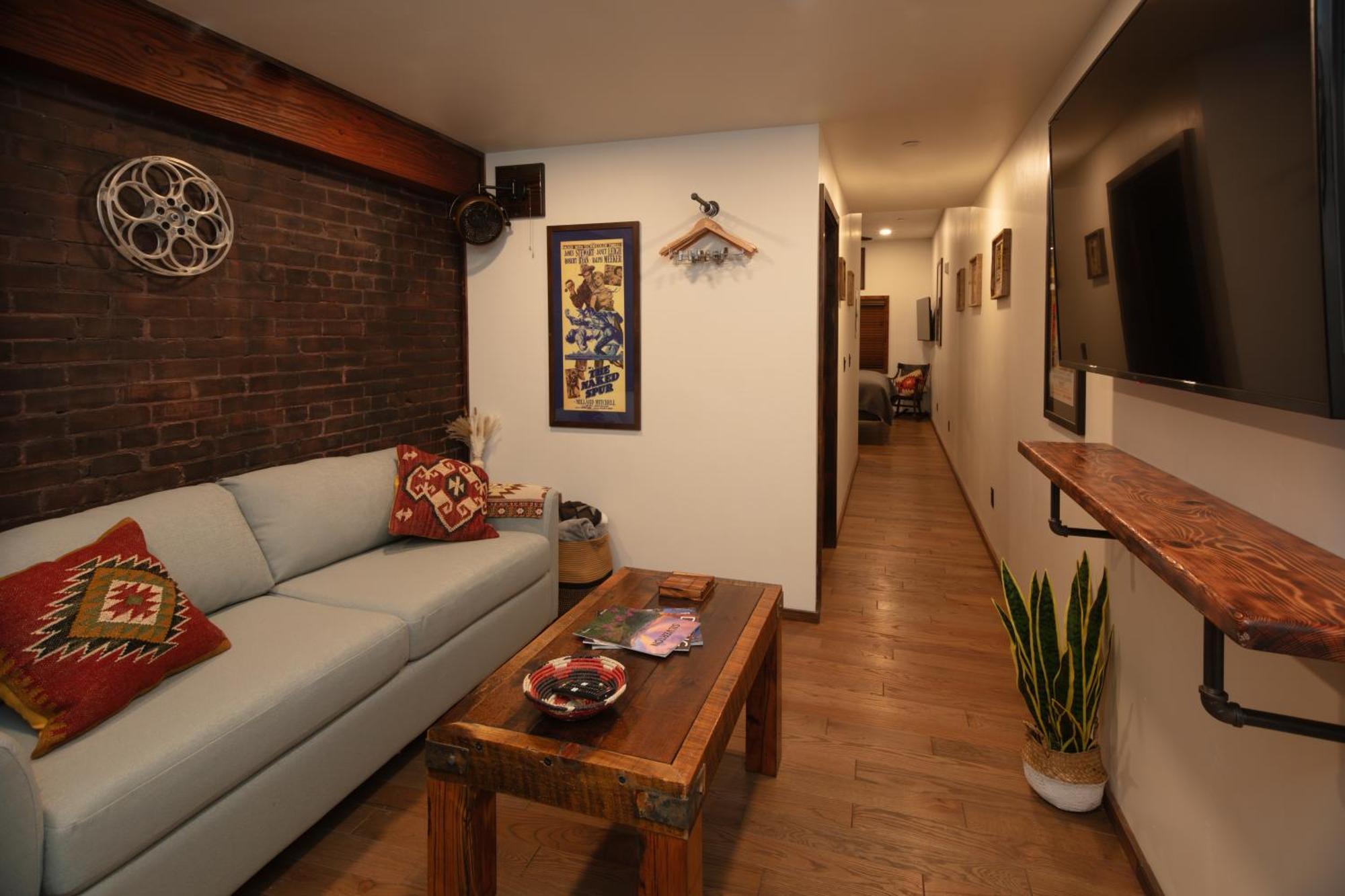 The Frenchman Suites Silverton ภายนอก รูปภาพ